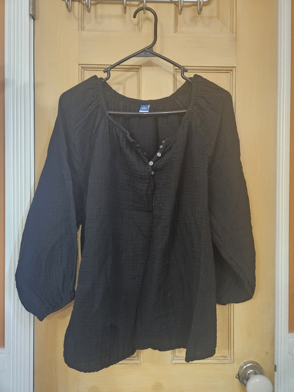 Old Navy Black Women's Double Weave Gauze Peasant Blouse with Button Placket